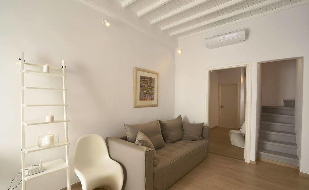 Sandy'S House Mykonos Town ภายนอก รูปภาพ