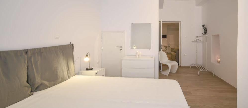 Sandy'S House Mykonos Town ภายนอก รูปภาพ